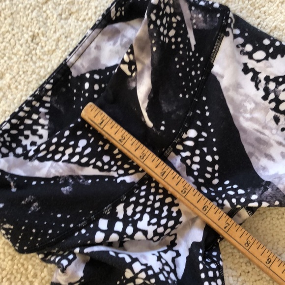 LULULEMON ATHLETICA Static Mist White Black Wunder Under Crop III Leggings - Picture 13 of 16